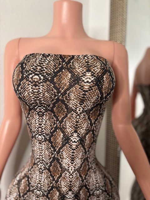 SNAKE DRESS - Image 7
